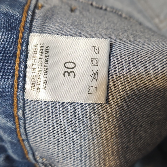 Just Black Patch Pocket Wide-Leg Crop High-Rise Jeans - Picture 11 of 13